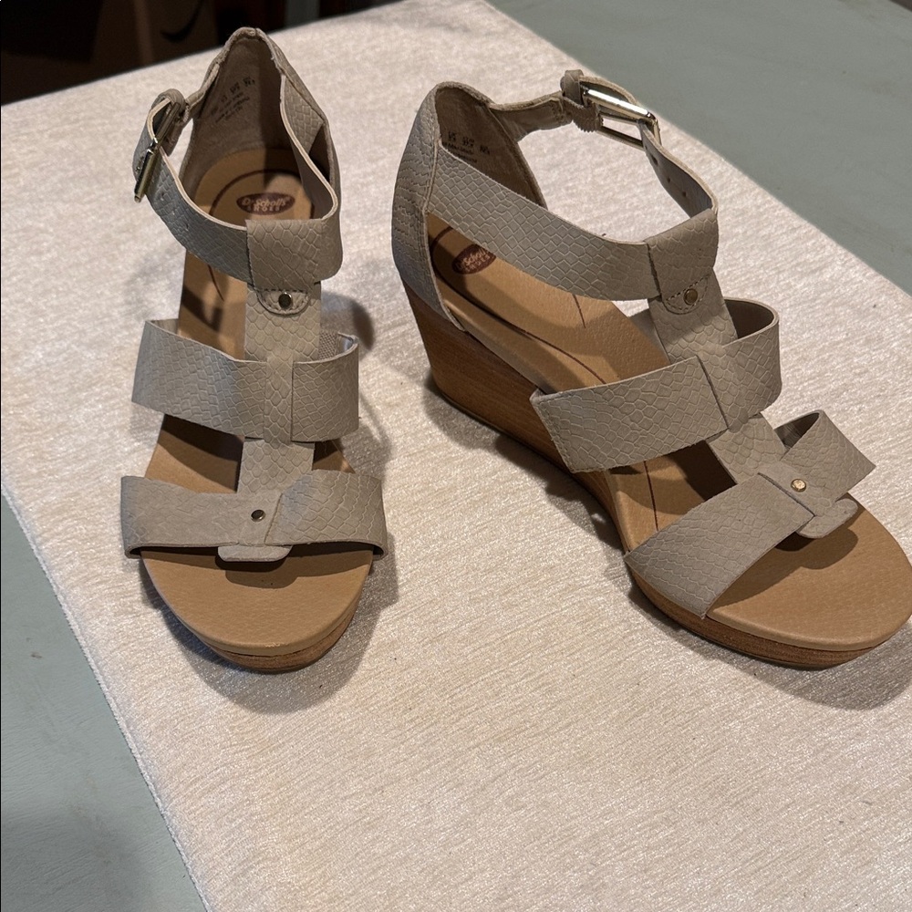 Dr. Scholl's Taupe Strappy Wedge Sandals